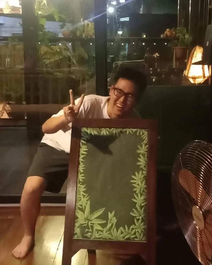 Non House Bangkok บ้านนอนโฮสเทล Luaran gambar
